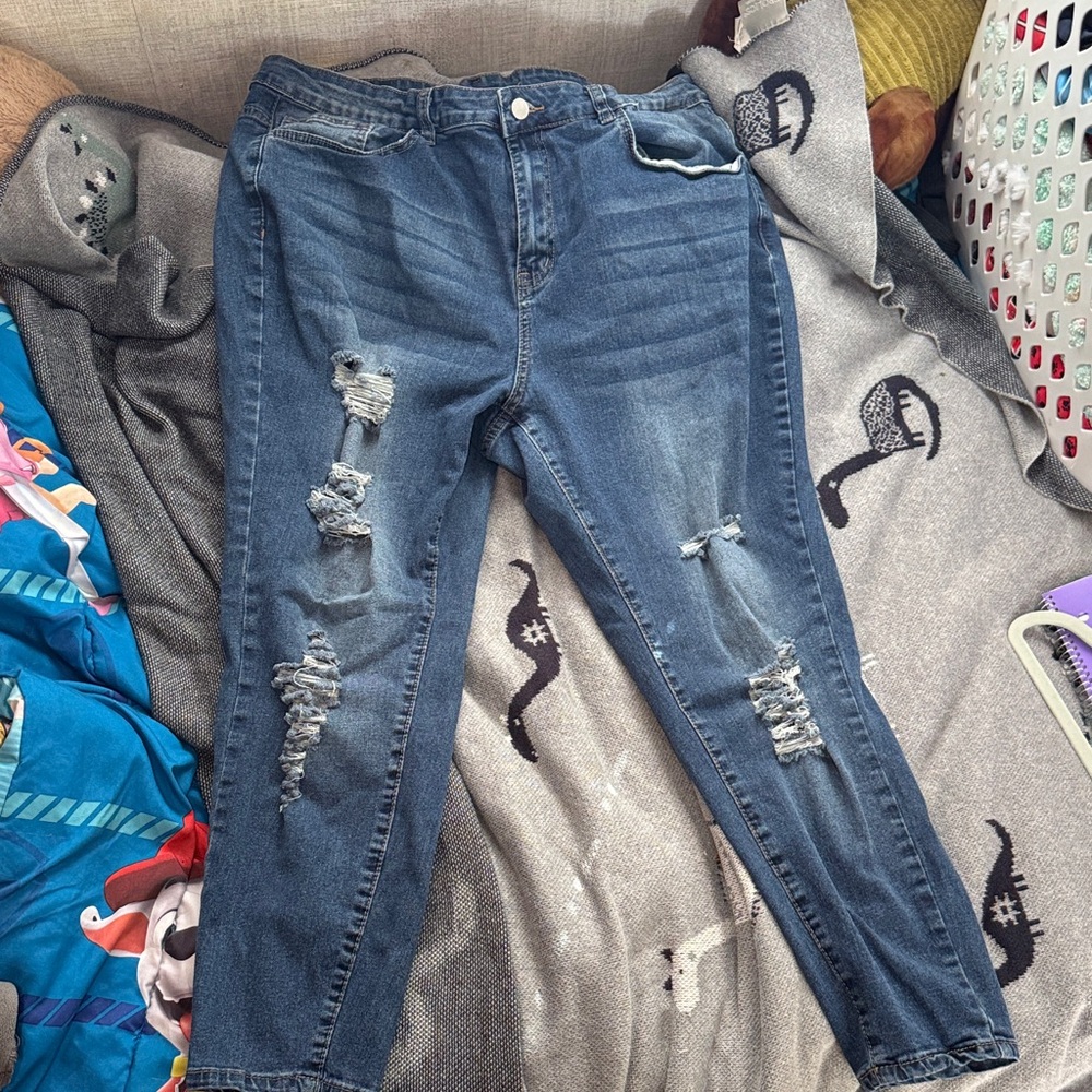 SHEIN Blue Distressed Boyfriend Jeans